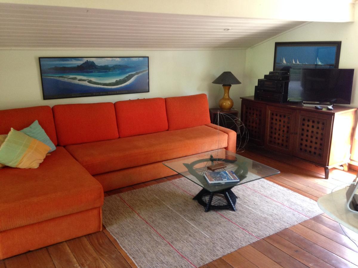 Lagoon Bed and breakfast